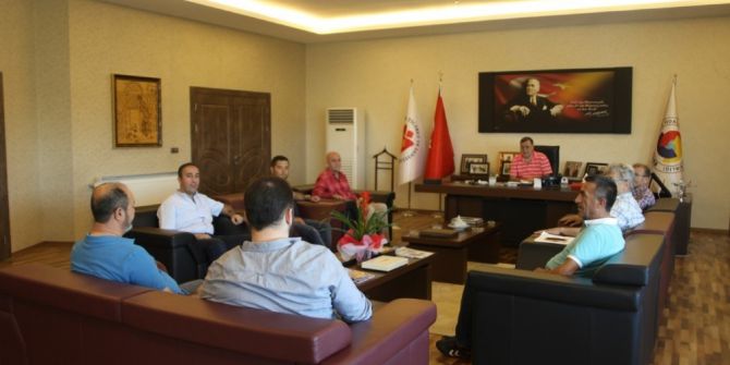 Nevşehirspor Yöneticileri Ntso Başkanı Parmaksız’ı Ziyaret Etti