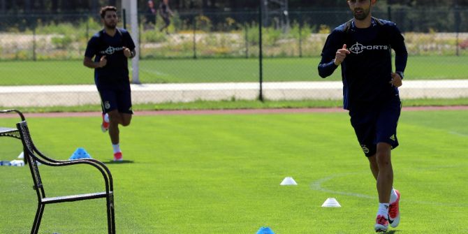 Fenerbahçe, Hazırlıklarını Sürdürdü