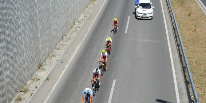 İşitme Engelliler Bisiklet Takımı Müsabakalara Hazırlanıyor