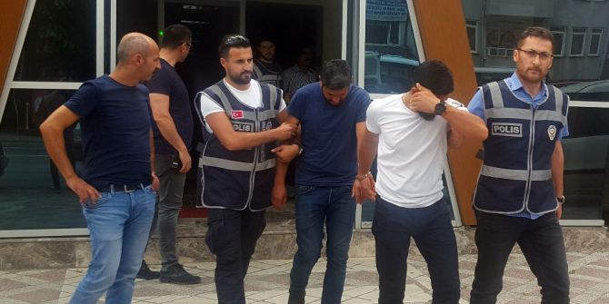 Önce Yardım Etti Sonra Gasp Edildi