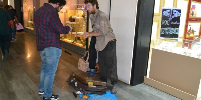 Atatürk Havalimanı’nda Konser Veren Sokak Müzisyenine Polis Müdahale Etti