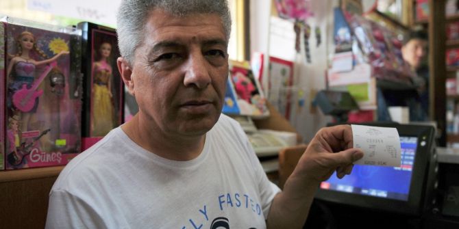 Süper Loto’da 37 Milyonun Çıktığı Bayiye Vatandaşlardan Yoğun İlgi