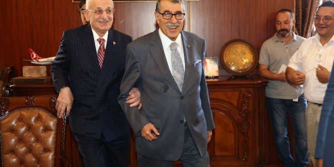 Meclis İçtüzüğü Teklifi Tbmm Başkanlığına Sunuldu