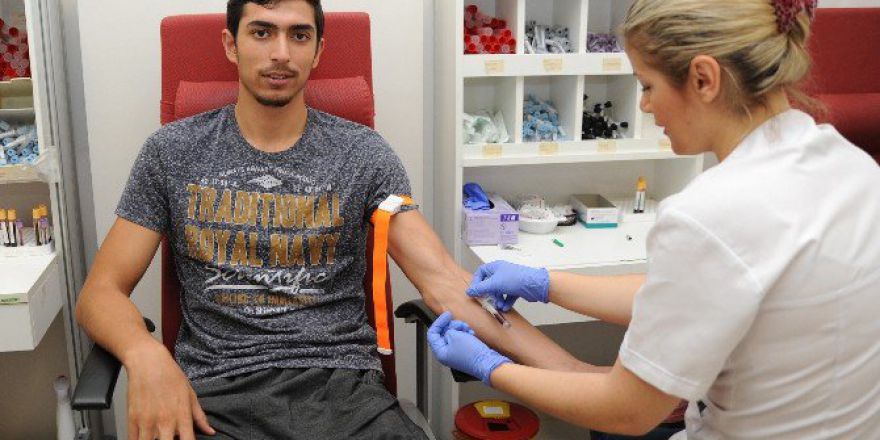 Tofaş’ta Sağlık Kontrolleri Sürüyor