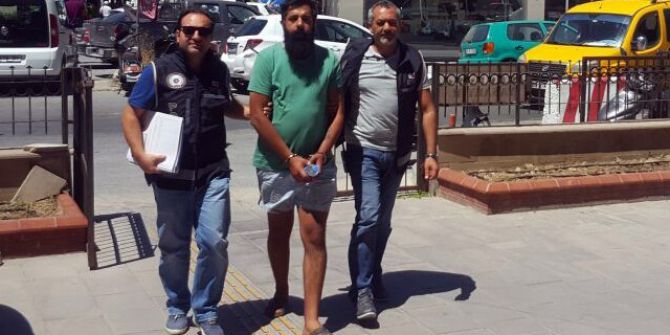 Kuşadası’nda Gençlik Festivaline Uyuşturucu Baskını