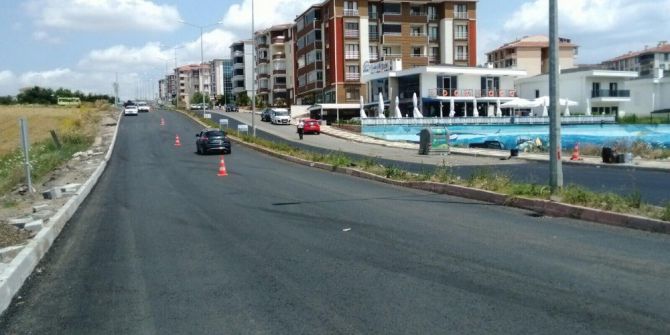 Süleymanpaşa Çandarlızade Bulvarına Sıcak Asfalt Çalışması