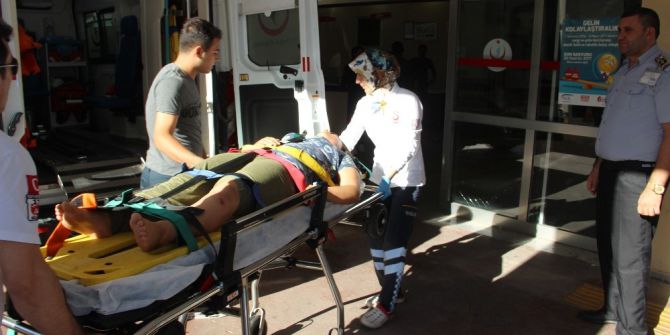 Damdan Düşen Kız Yaralandı