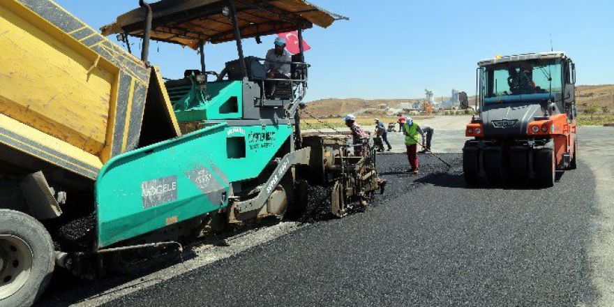 Aksaray Toki-akin Yolunda Asfalt Çalışması