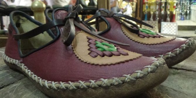 Sıcaklarda Çarık Ve Yemeni İle Nostaljik Serinlik Keyfi