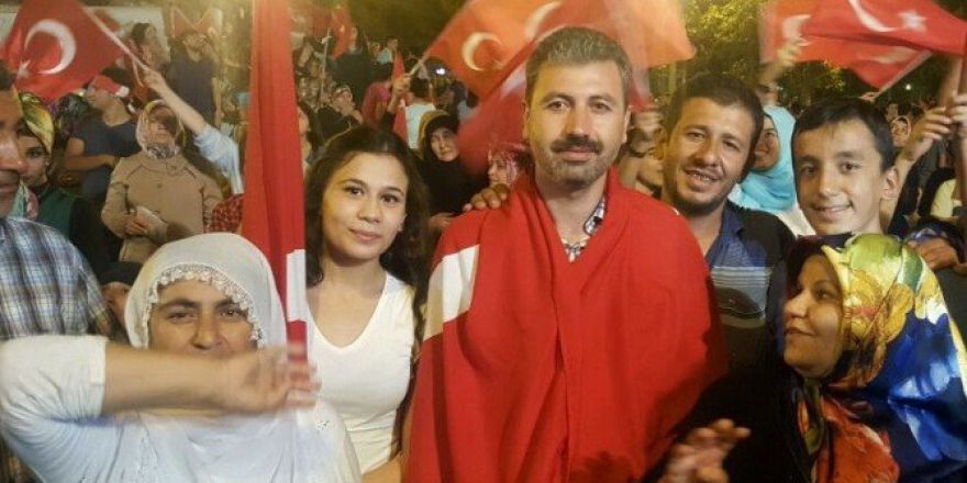 25 Gündür Meydanları Bırakmıyor