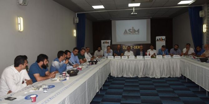 Vali Mahmut Demirtaş, Asim Üyeleriyle Bir Araya Geldi