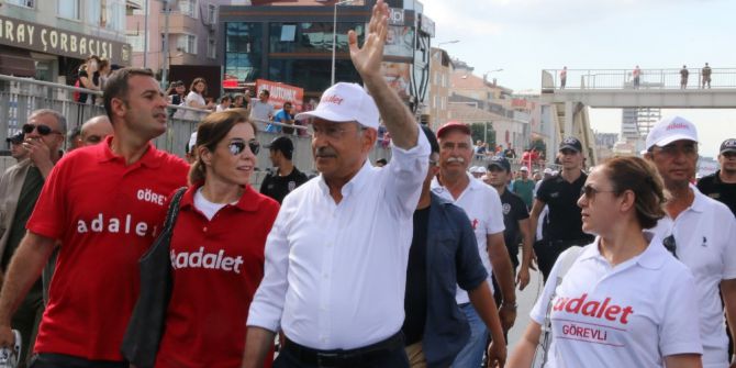 Kılıçdaroğlu’nun “Adalet Yürüyüşü” D-100 Otoyolu’nu Kilitledi
