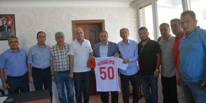 Nevşehirspor Yöneticileri Ünlüer’i Ziyaret Etti