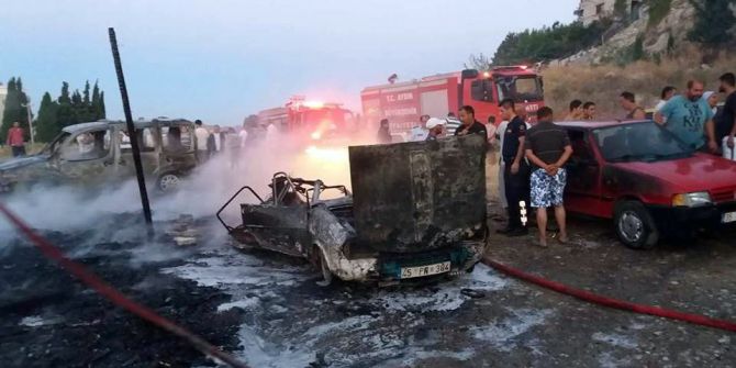 Helyum Gazı Patlamasında 5 Araç Yandı, 1 Kişi Yaralandı