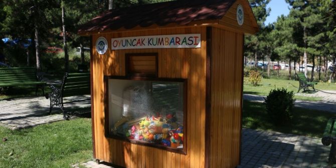 Oyuncak Kumbarası’nda Oyuncaklar Birikmeye Devam Ediyor