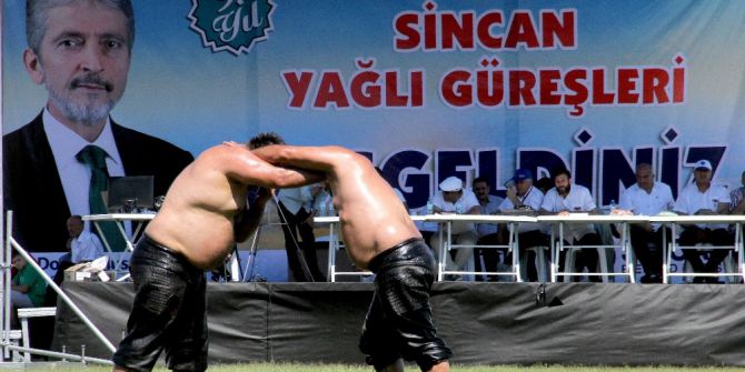 Sincan Yağlı Güreşleri’ne Vatandaşlardan Yoğun İlgi