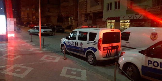 Çorumda Bir Garip Olay. Hastaneye Gelen Araçtan Vahşet Çıktı: 1 Ölü, 1 Yaralı