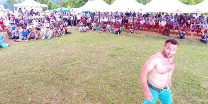 Erfelek Güreşleri Nefes Kesti