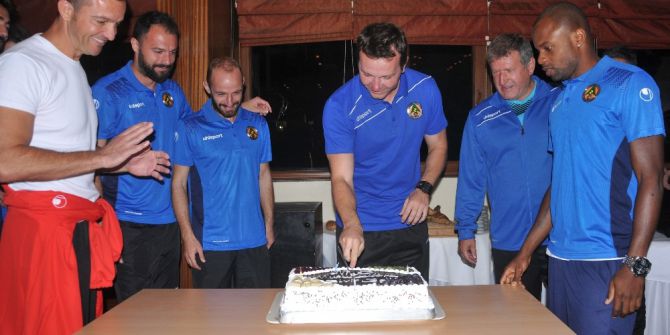 Balic’e Sürpriz Kutlama