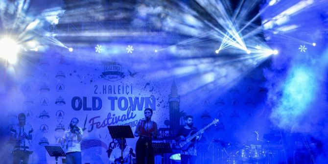 Yıldızlı Geceler’de Alaturka Eğlence