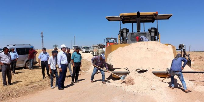 Kavurucu Sıcakta Yol Çalışması
