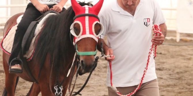 Kayapınarlı Çocuklar Ata Binmenin Keyfini Yaşadı