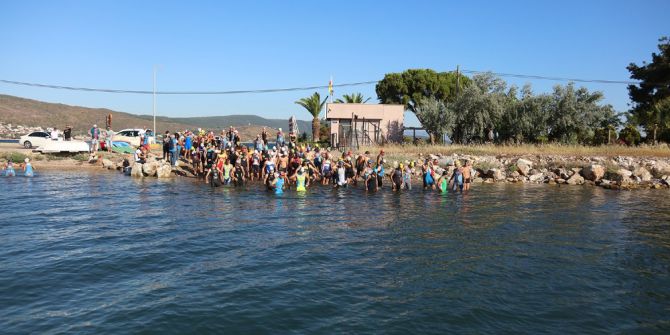 Sporcular, Urla Aquatlon Finalinde Kıyasıya Yarıştı