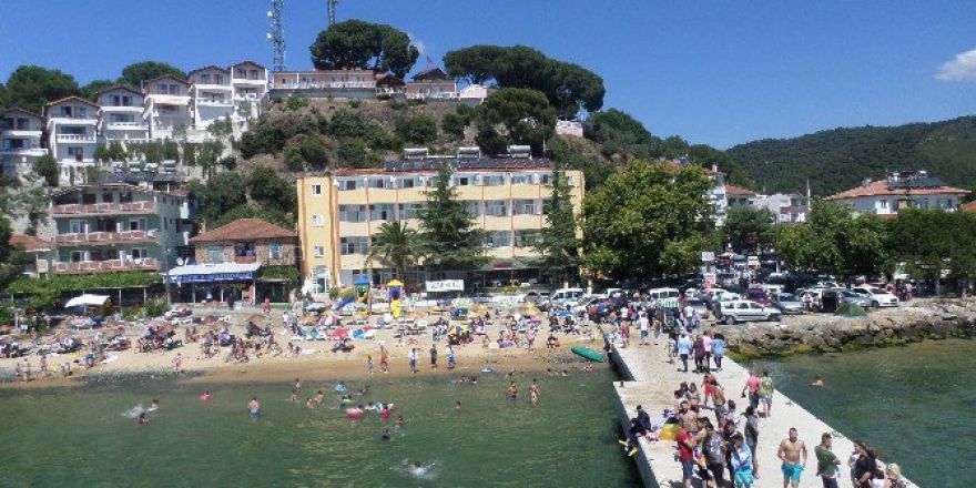 Bursalılar Sahillere Akın Etti
