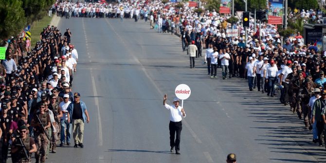 Kılıçdaroğlu’nun Tek Kişilik Yürüyüşü Havadan Görüntülendi