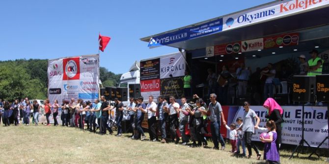 2 Bin 500 Metrede Yetişen Pancar İçin Şenlik Düzenlendi