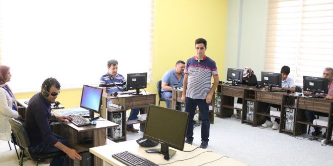 Büyükşehir’den Görme Engellilere Bilgisayar Kursu