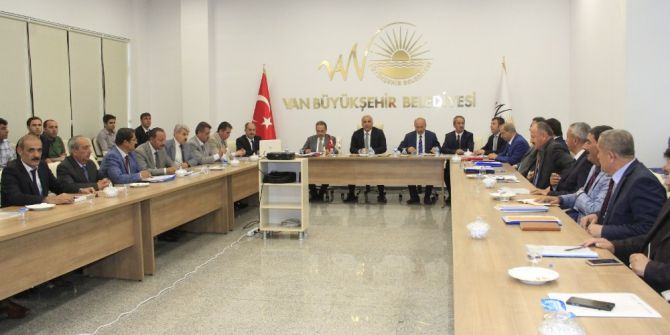 Vali Ve Büyükşehir Başkan Vekili Zorluoğlu, Daire Başkanları İle Bir Araya Geldi
