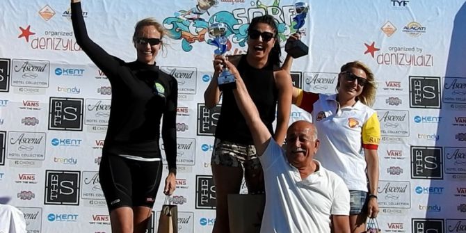 Alaçatı’da Sörf Rüzgarı Esti