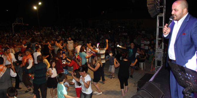 Fethiye’de 17. Kiraz Festivali Renkli Görüntülere Sahne Oldu