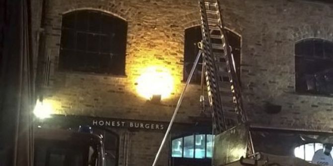 İngiltere’deki Yangın Kontrol Altına Alındı