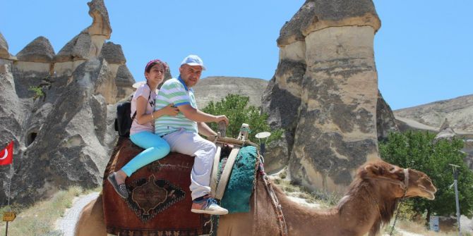 Kapadokya’da Deve Turları Büyük İlgi Görüyor