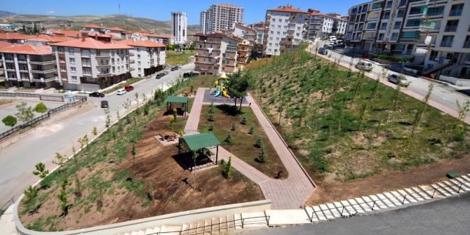 Keçiören’in Parklarında Yaz Daha Güzel