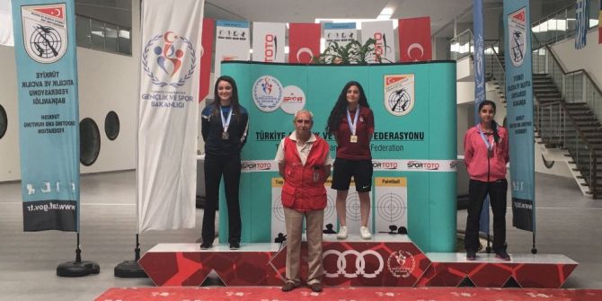 Diyarbakırlı Atıcılardan Madalya Ve Kupa