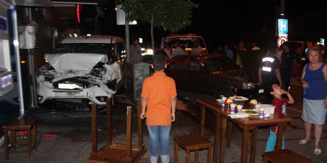 Aydın’da Zincirleme Trafik Kazası, Faciaya Ramak Kaldı