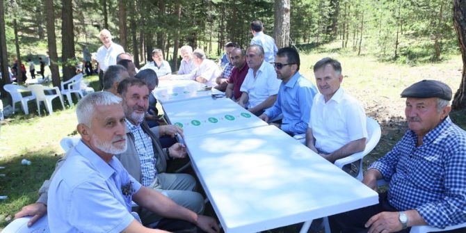 Başkan Yılmaz Yayla Bayramlarına Katıldı