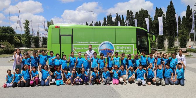 Büyükçekmece Belediyesi Yaz Spor Okulu Açılış Töreni Şölene Dönüştü