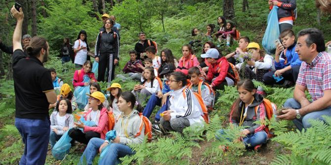 Üniversiteden 130 Çocuğa Doğa Ve Bilim Eğitimi
