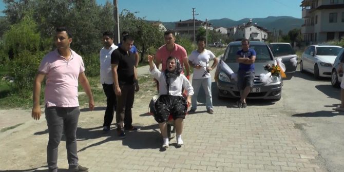 Damada Yapmadıklarını Bırakmadılar