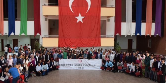 Tömer Türkçe Hazırlık Kursları İlk Mezunlarını Verdi