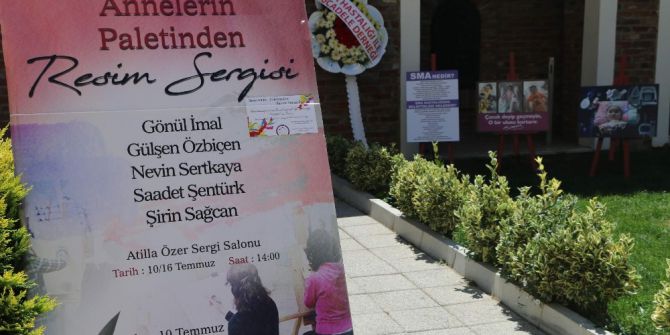 Sma Hastaları İçin ‘Annelerin Paletinden Resim Sergisi’