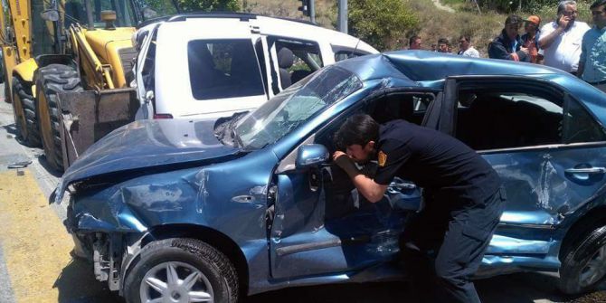 Beypazarı’nda Zincirleme Kaza: 5 Yaralı