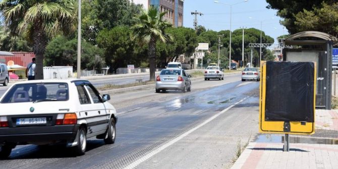Aliağa’da Tek Şerit Uyarısı