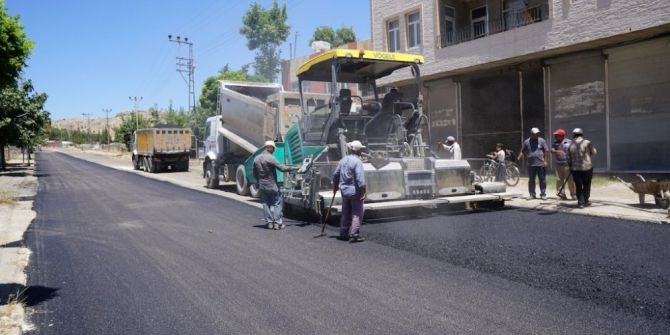 Adıyaman’da Zey Yolu Asfaltlandı