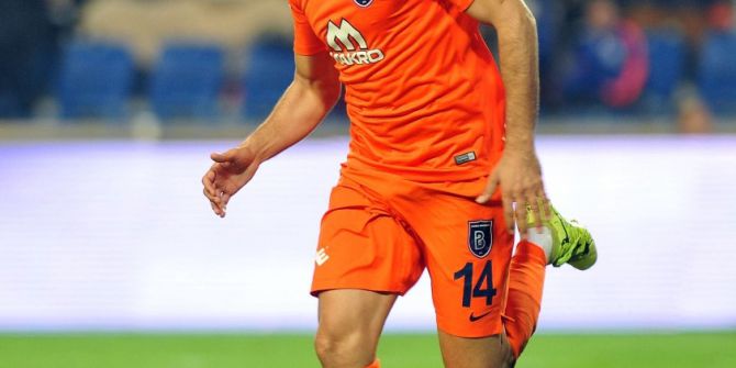 Başakşehir’de Bekir İrtegün İle Yollar Ayrıldı