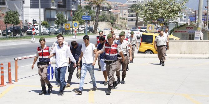 Uyuşturucu Tacirleri Jandarmadan Kaçamadı